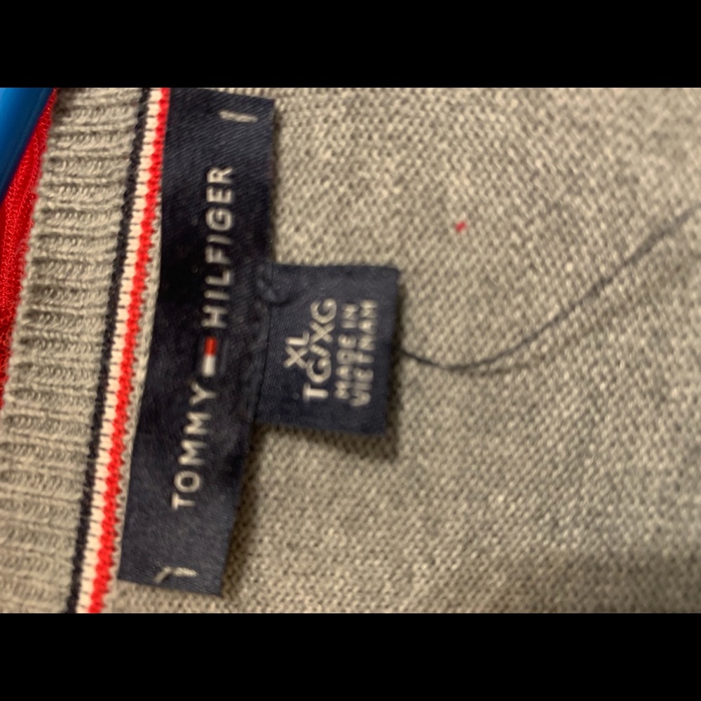 🆕 Tommy Hilfiger ❤️ Heather Grey Cardigan 💙 - Picture 7 of 8